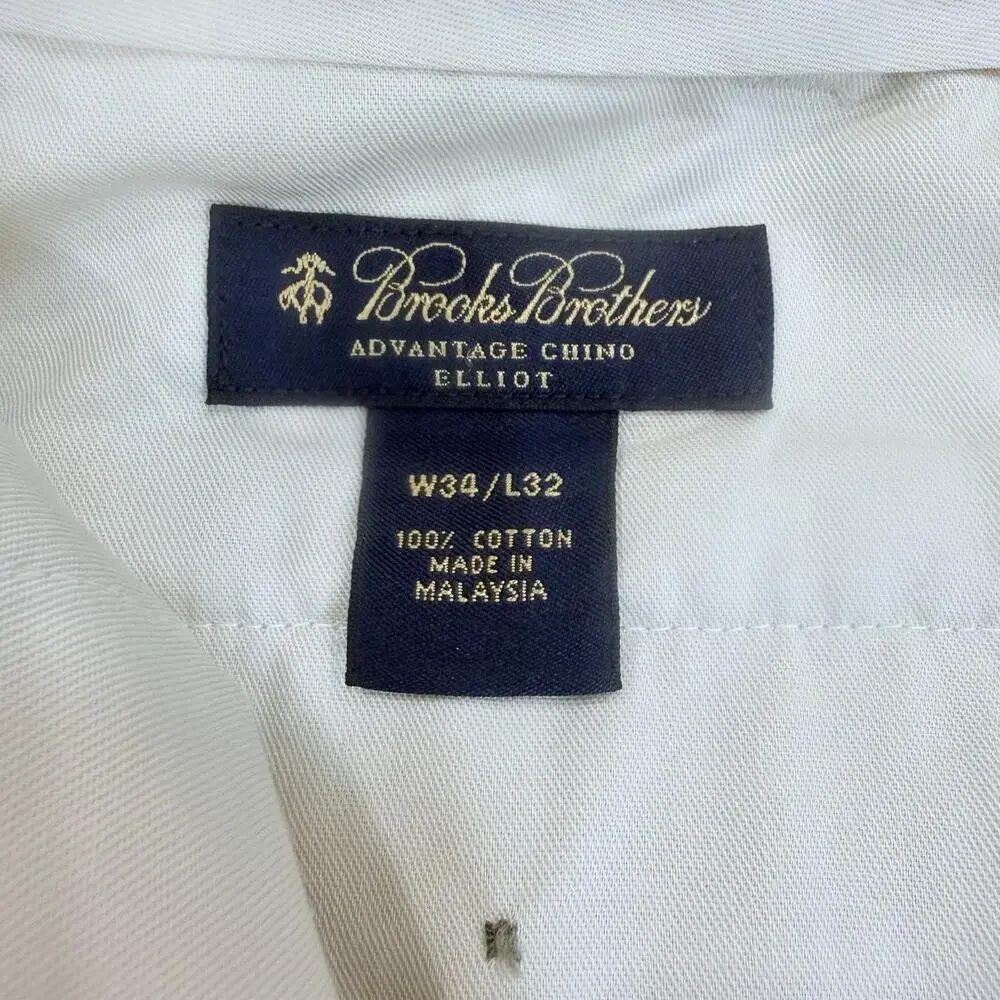 Brooks Brothers Off-White Pleated Chinos